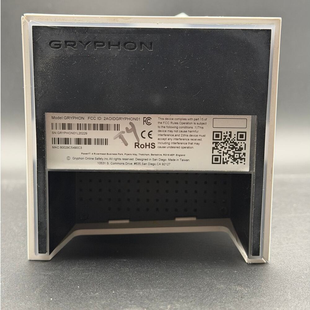 Gryphon Tower Tri-Band Super-Fast Mesh WiFi Router – Advanced Parental Controls - Picture 6 of 8